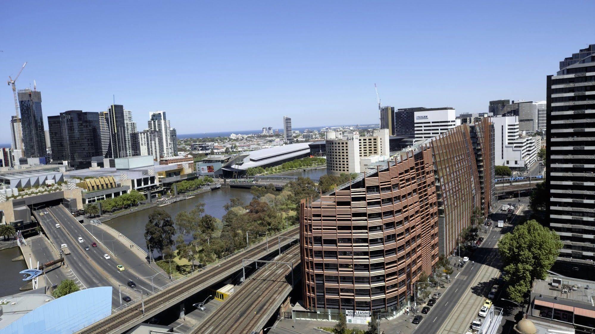 Riverside Apartments Melbourne  Extérieur photo